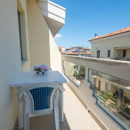 Ficus 1 - Apartamento Pineto